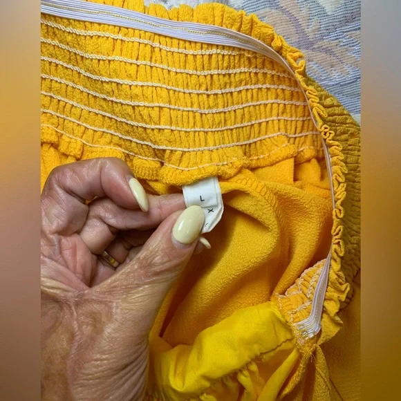 Chic Yellow Ruffled Romper - Picture 2 of 4